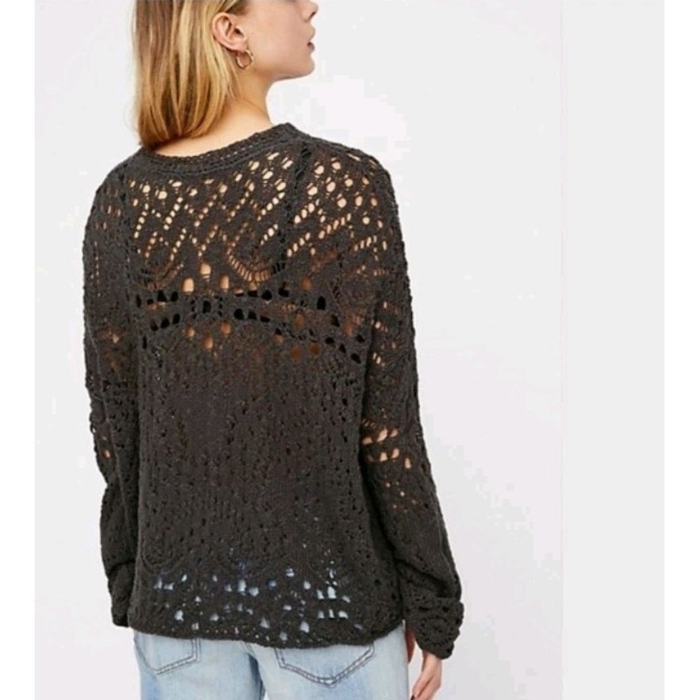 Free People Sweater Size Small Traveling Slate Gray Cotton Open Knit Crochet - Picture 7 of 15